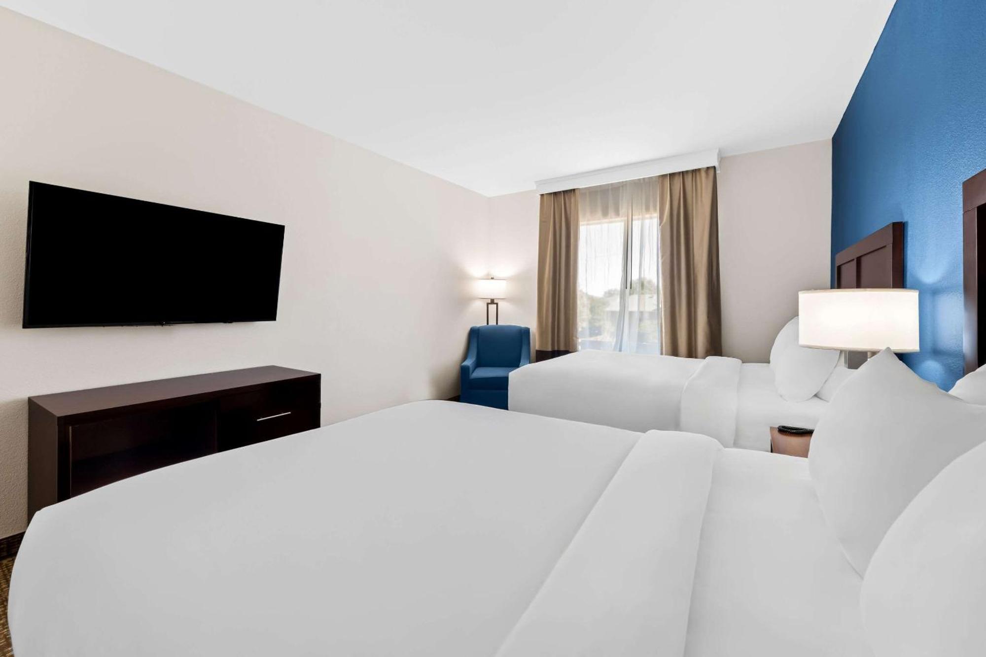 Comfort Inn & Suites Near Lake Lewisville Corinth Extérieur photo